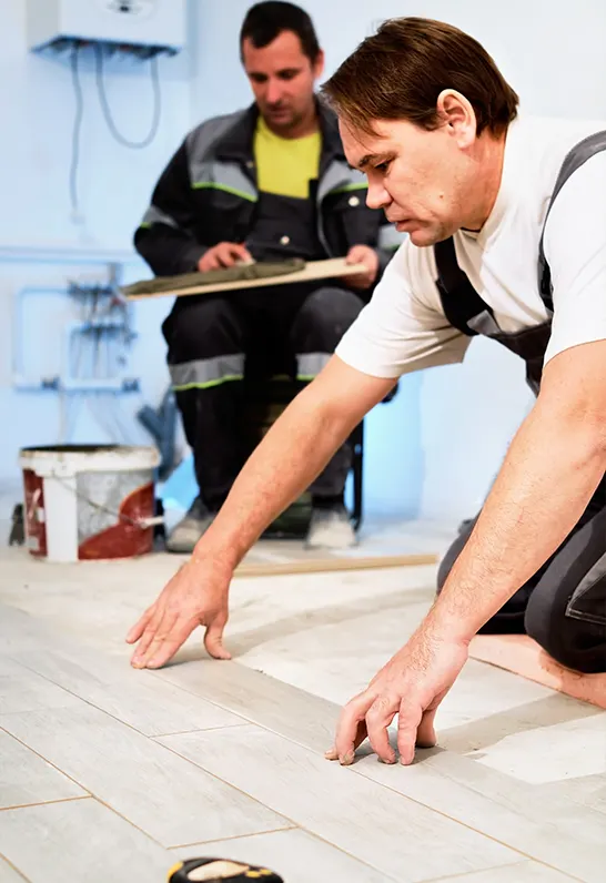 Best Roofing Specialist in Vadnais Heights, MN