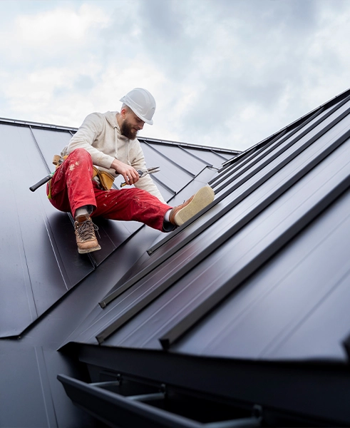  Professional Roofer in Vadnais Heights, MN