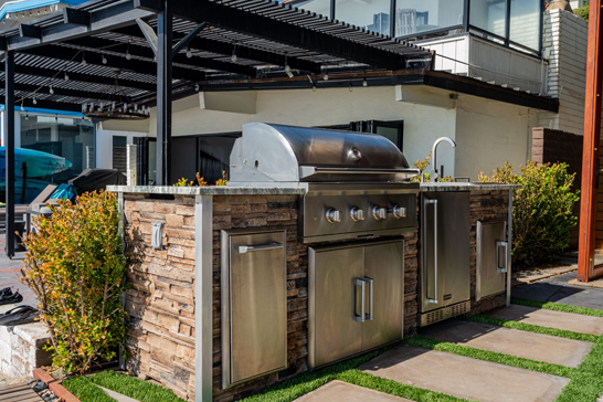 Outdoor Kitchen Construction